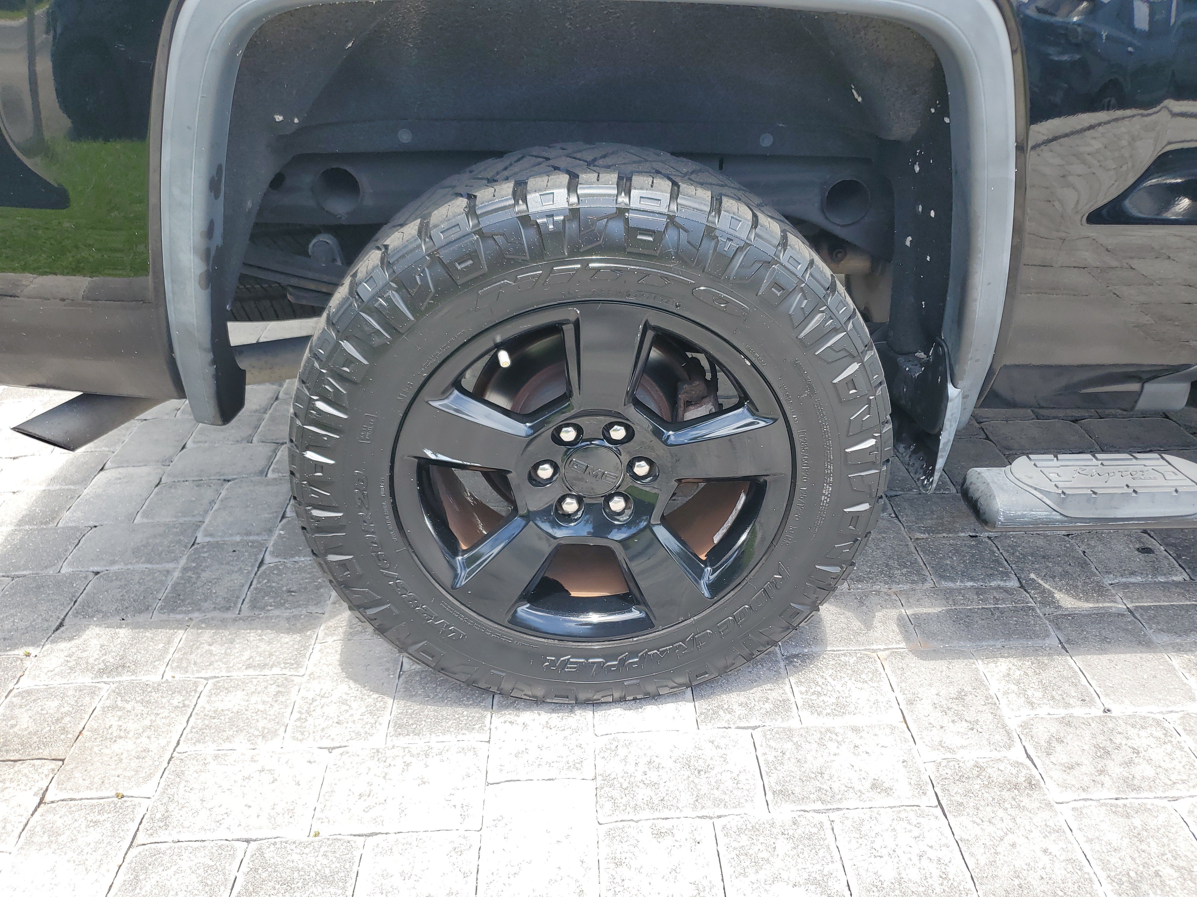 Used 2017 GMC Sierra 1500 SLE w/ SLE Value Package RWD image 7