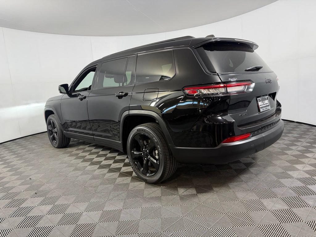 Certified 2023 Jeep Grand Cherokee L Laredo AWD/4WD image 8