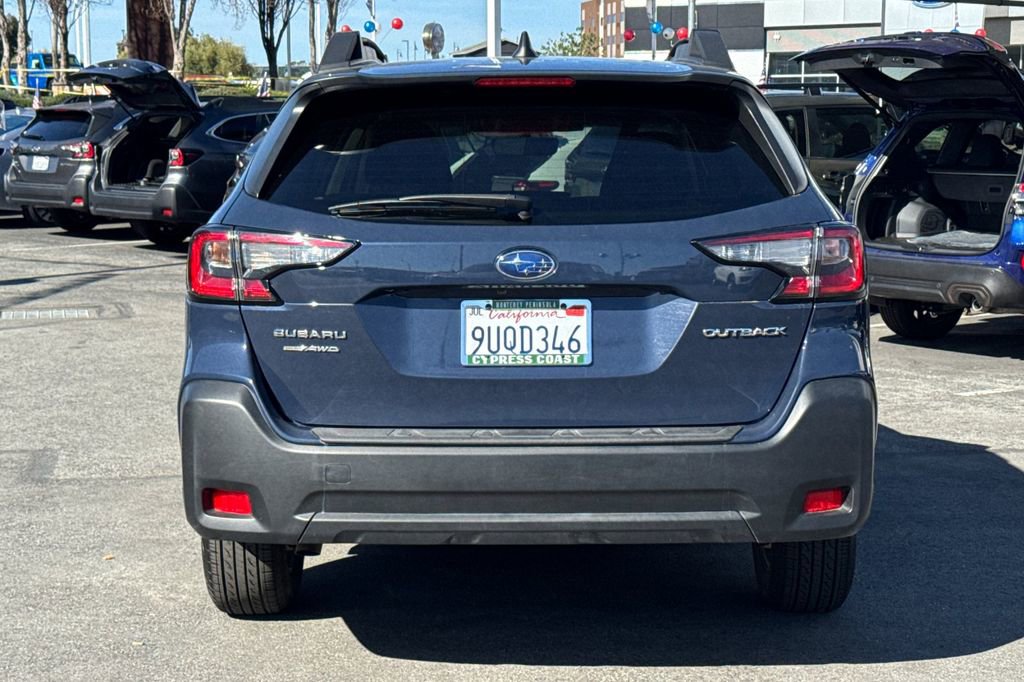 Certified 2025 Subaru Outback Premium w/ Popular Package #1A image 5
