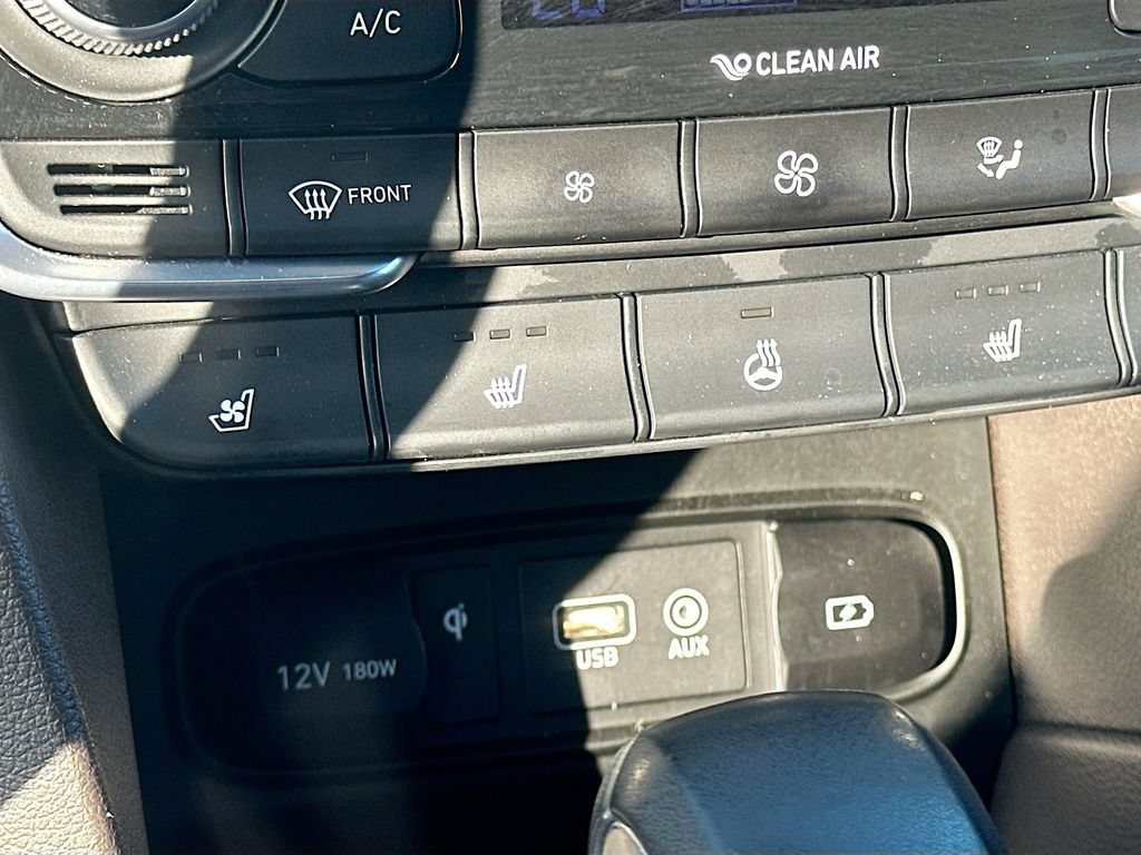 Used 2019 Hyundai Santa Fe FWD image 21