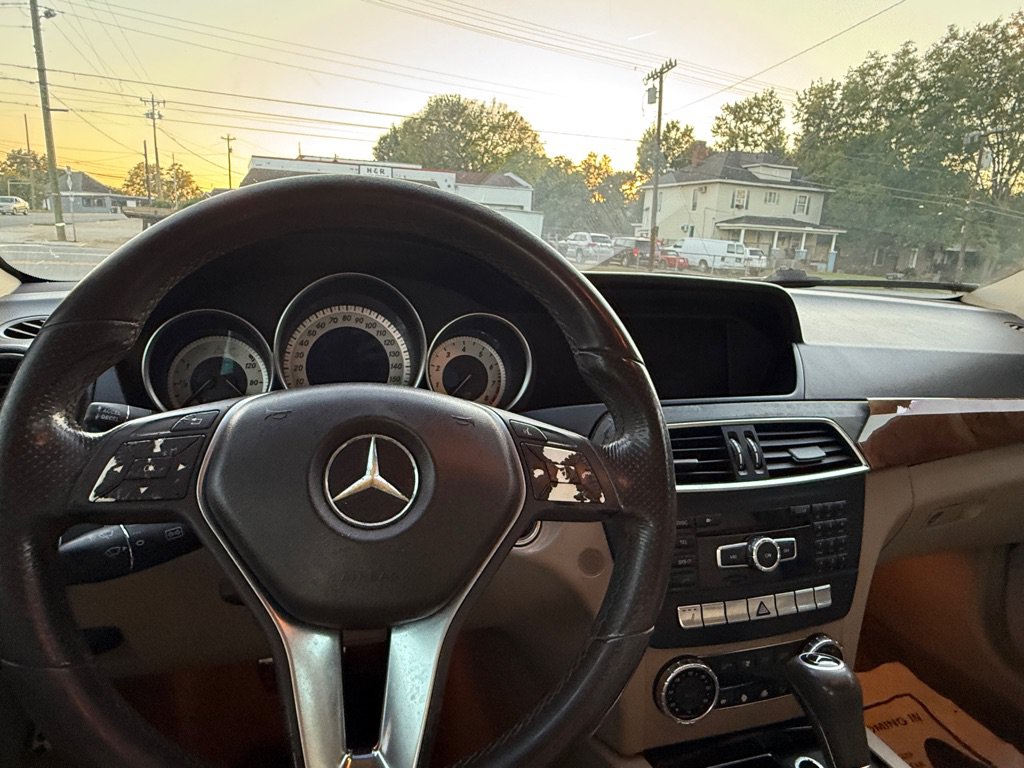 Used 2012 Mercedes-Benz C 300 4MATIC Sedan image 9