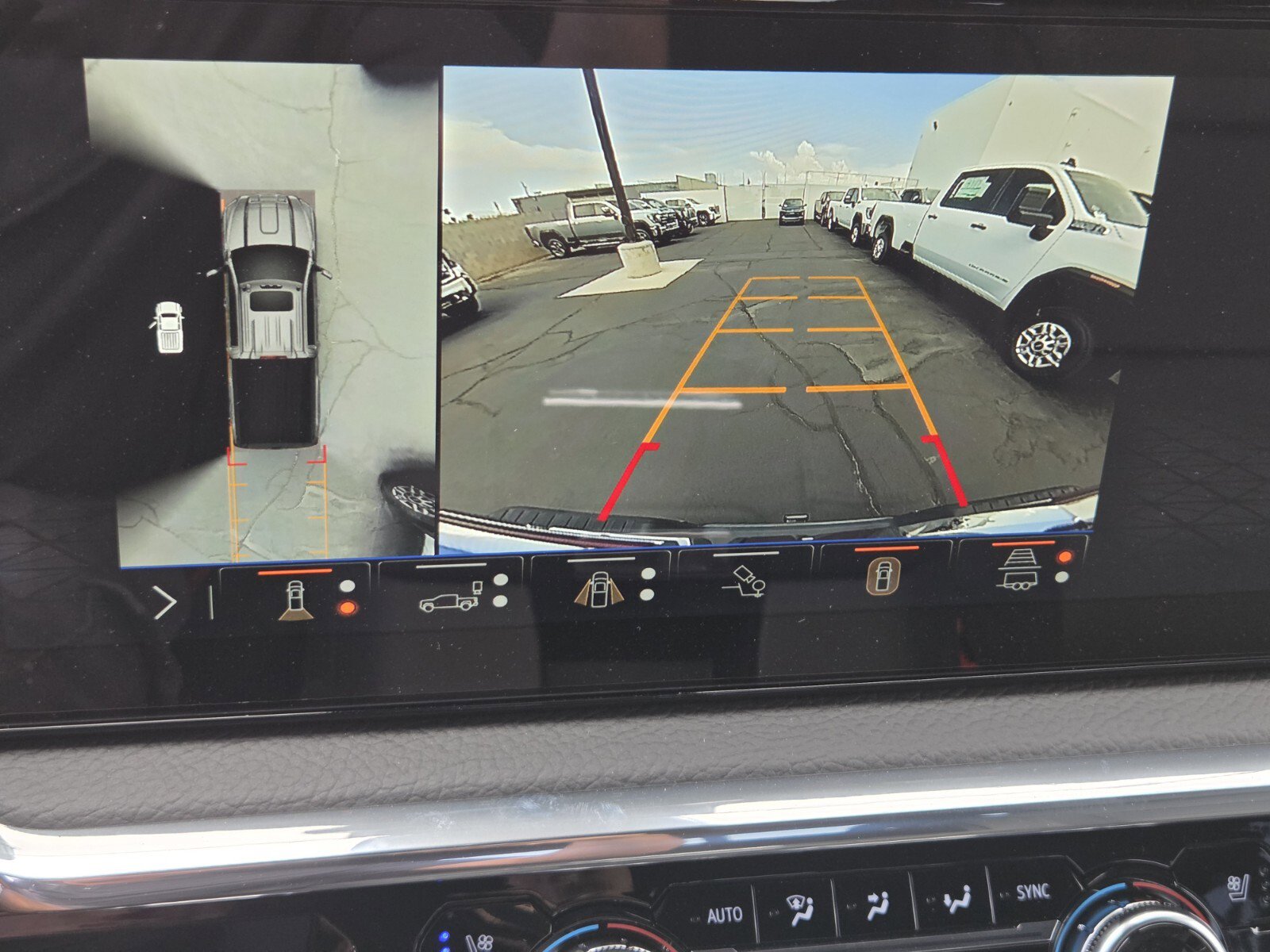 New 2025 GMC Sierra 2500 Denali w/ Denali Reserve Package image 13