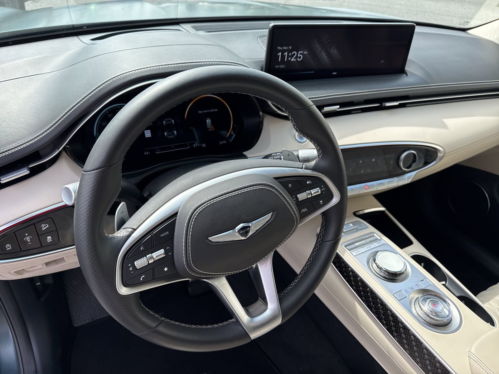 Used 2024 Genesis GV70 3.5T Sport w/ Sport Prestige Package image 23