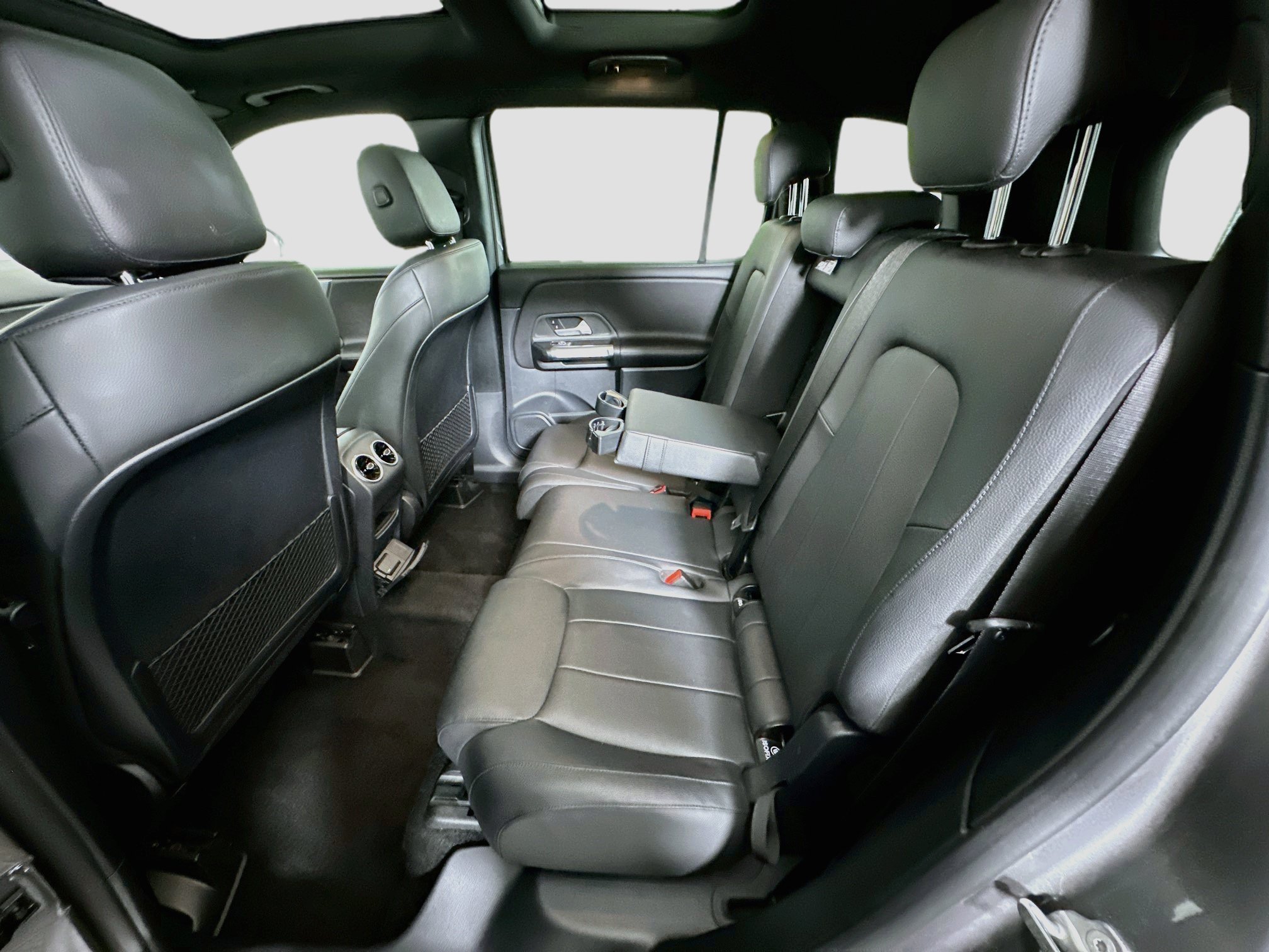 Used 2022 Mercedes-Benz GLB 250 image 29