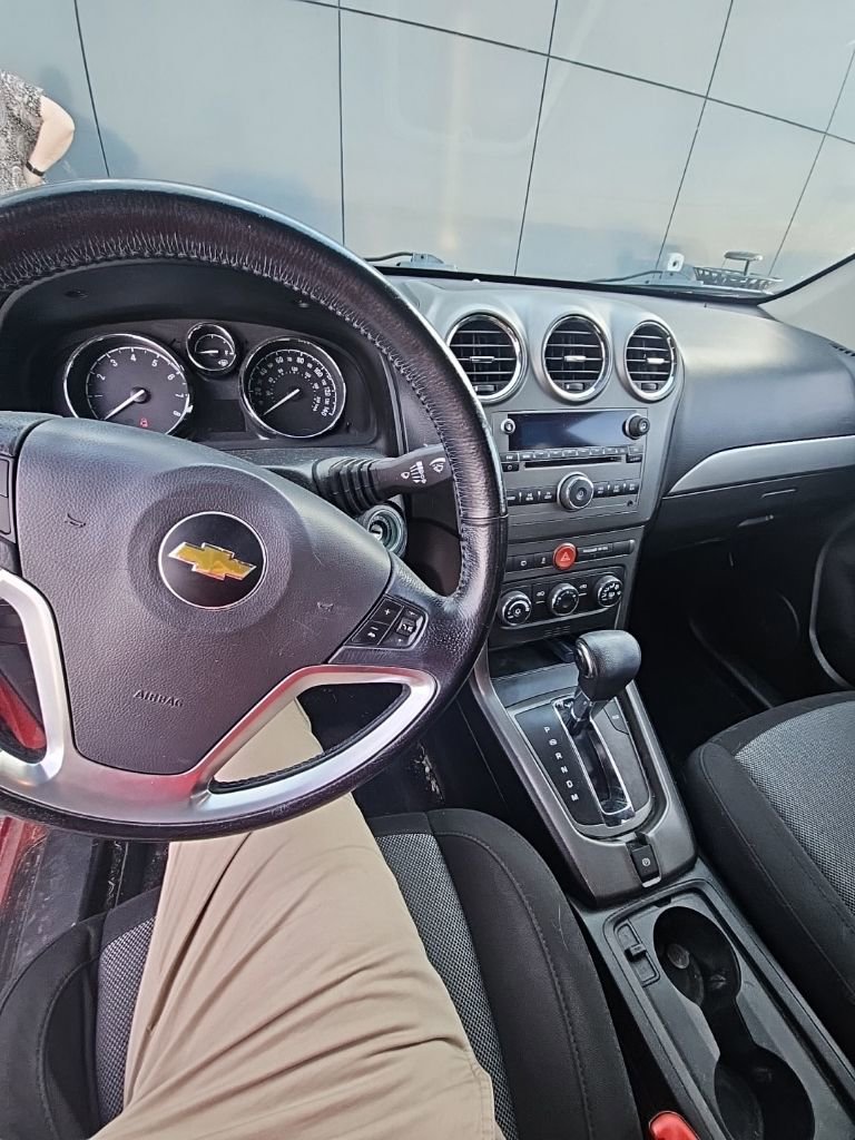 Used 2012 Chevrolet Captiva Sport LT image 9