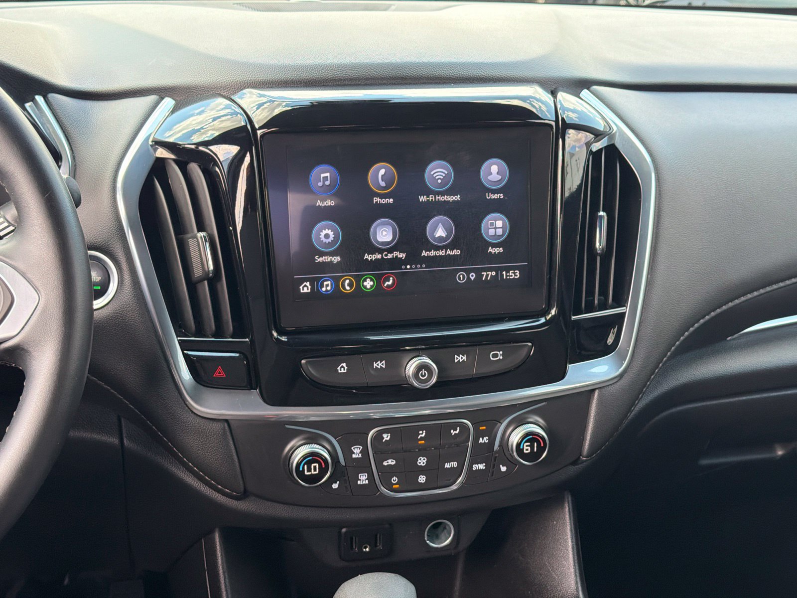 Used 2023 Chevrolet Traverse LT FWD image 21