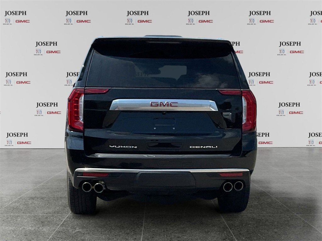 Used 2024 GMC Yukon Denali image 6