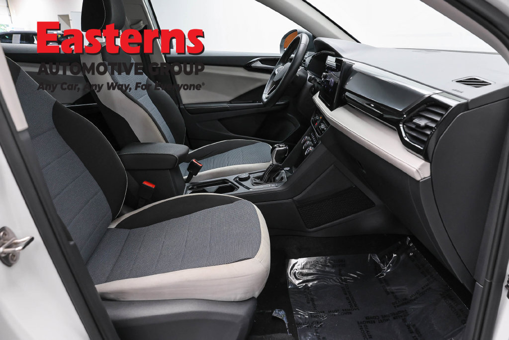 Used 2025 Volkswagen Taos S AWD/4WD image 24