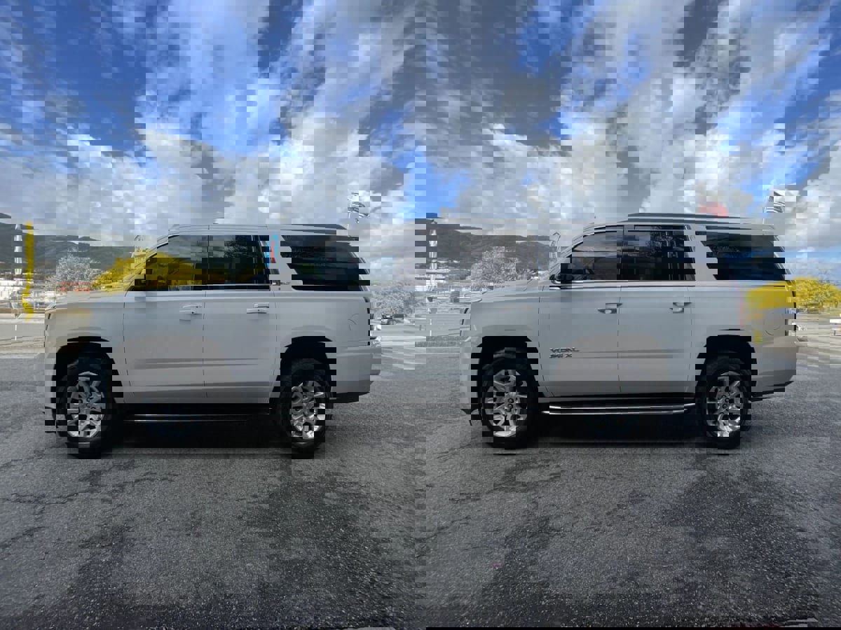 Used 2017 GMC Yukon XL SLT image 8