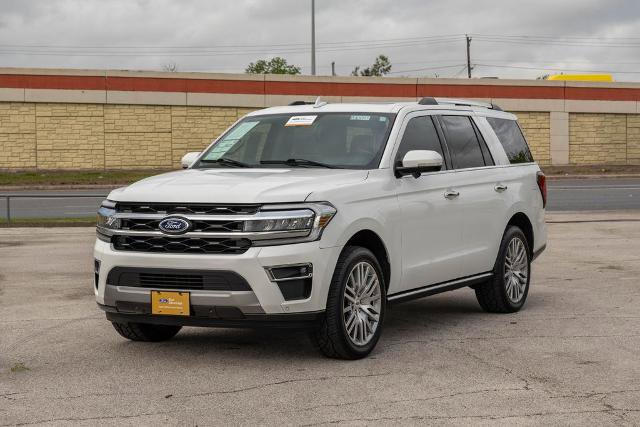 Certified 2023 Ford Expedition Limited RWD image 3