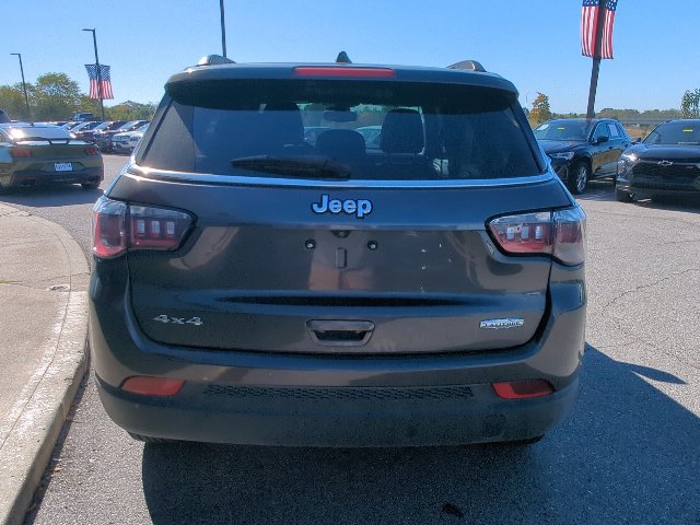 Used 2024 Jeep Compass Latitude AWD/4WD image 28