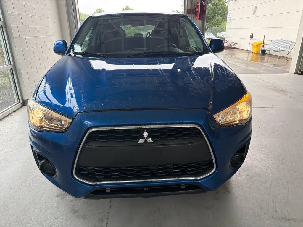 Used 2015 Mitsubishi Outlander Sport ES AWD/4WD image 2