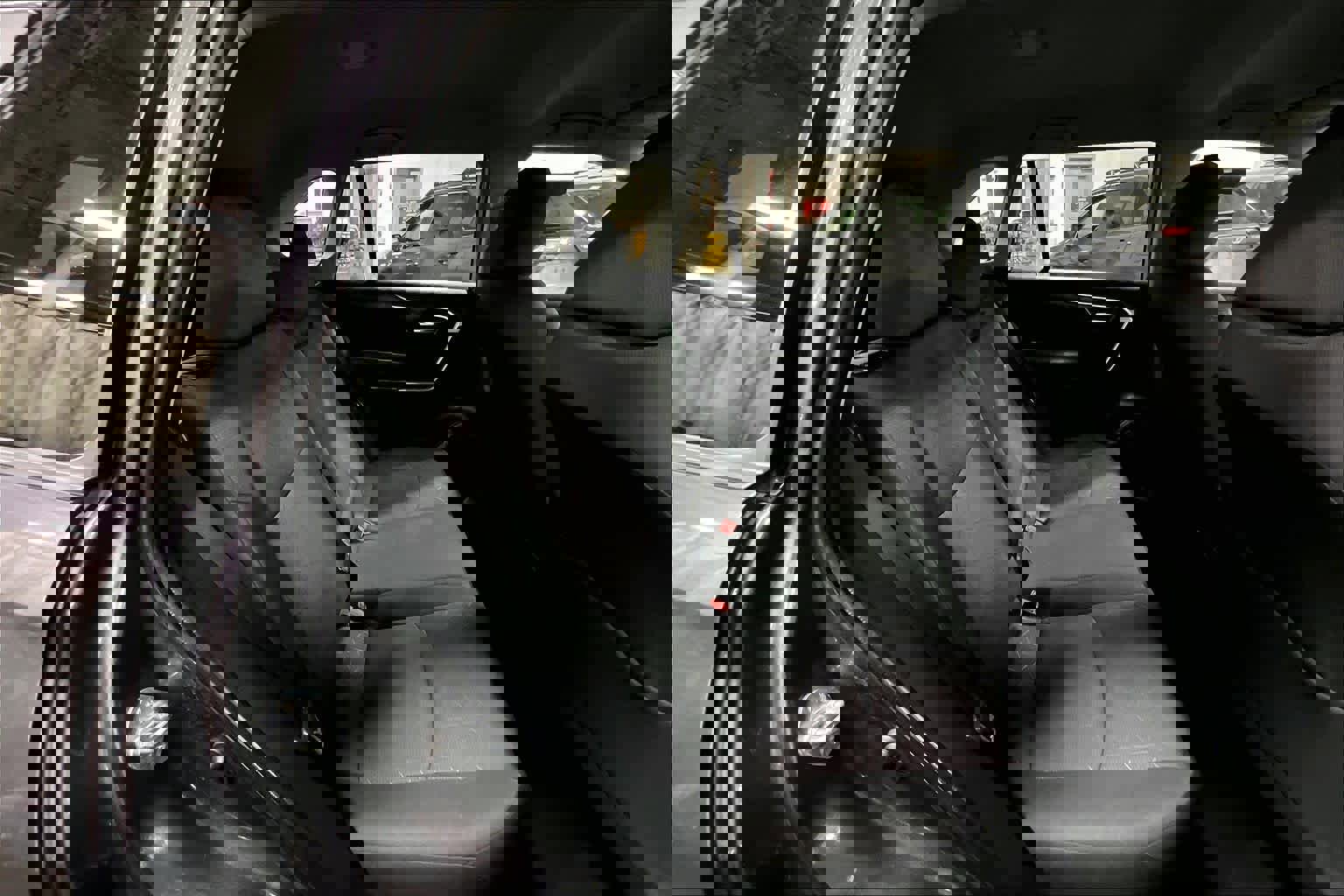 Used 2025 Toyota RAV4 XLE AWD/4WD image 20