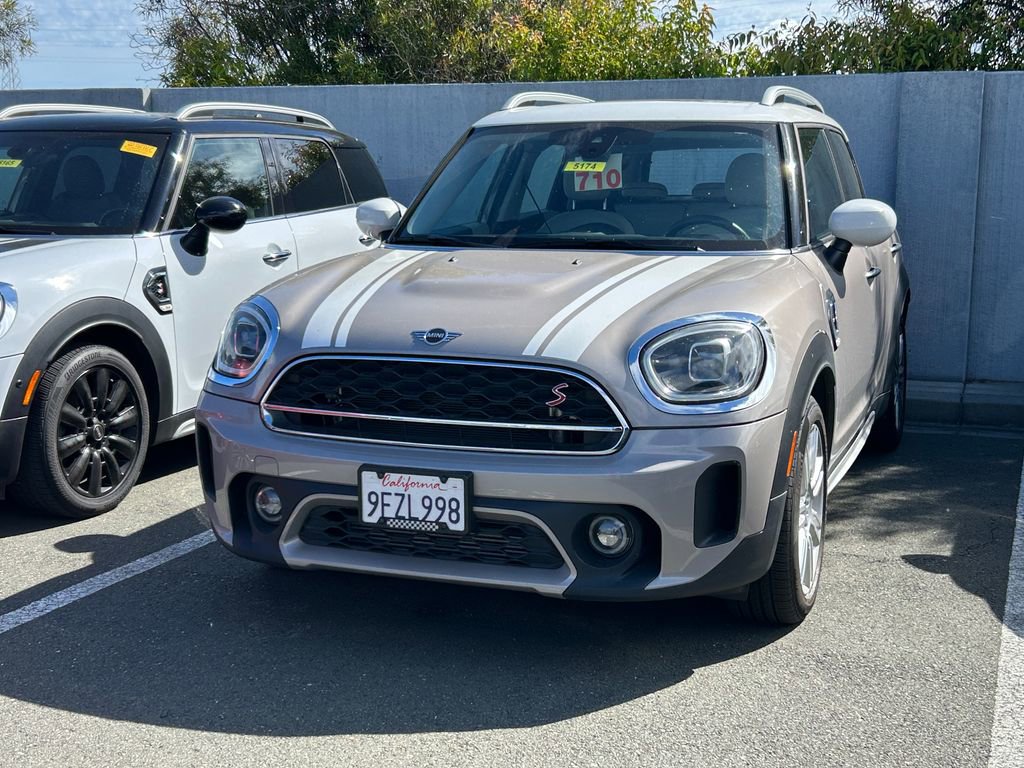 Used 2023 MINI Cooper Countryman S w/ Signature Upholstery Package image 2