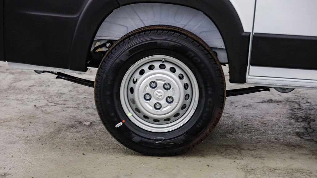 New 2026 RAM ProMaster 1500 w/ Convenience Group FWD image 12