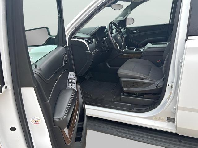 Used 2018 Chevrolet Suburban LS AWD/4WD image 21