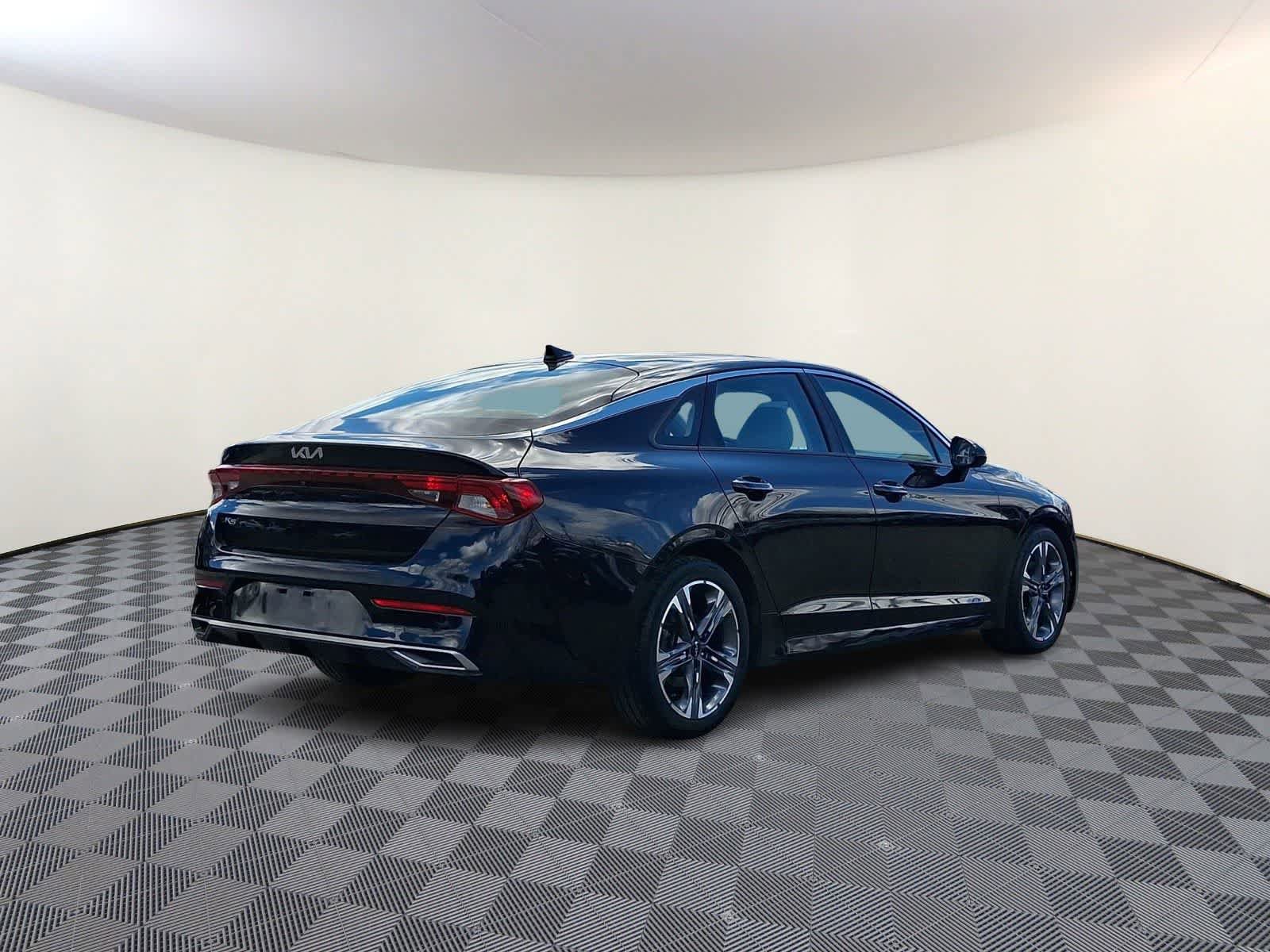 Used 2022 Kia K5 EX FWD image 5