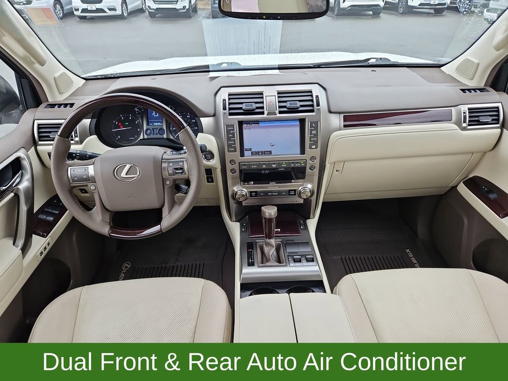 Used 2019 Lexus GX 460 Premium w/ Premium Package image 9