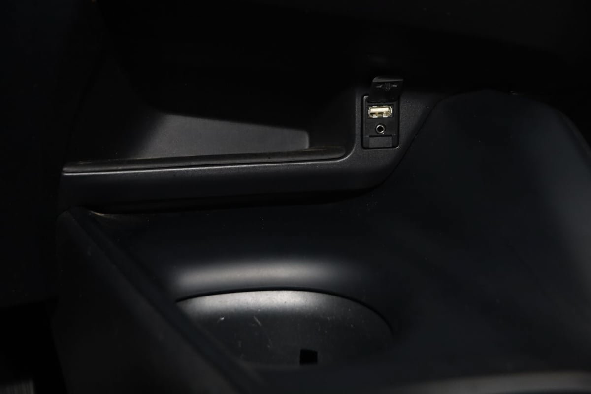 Used 2018 Toyota C-HR XLE FWD image 25