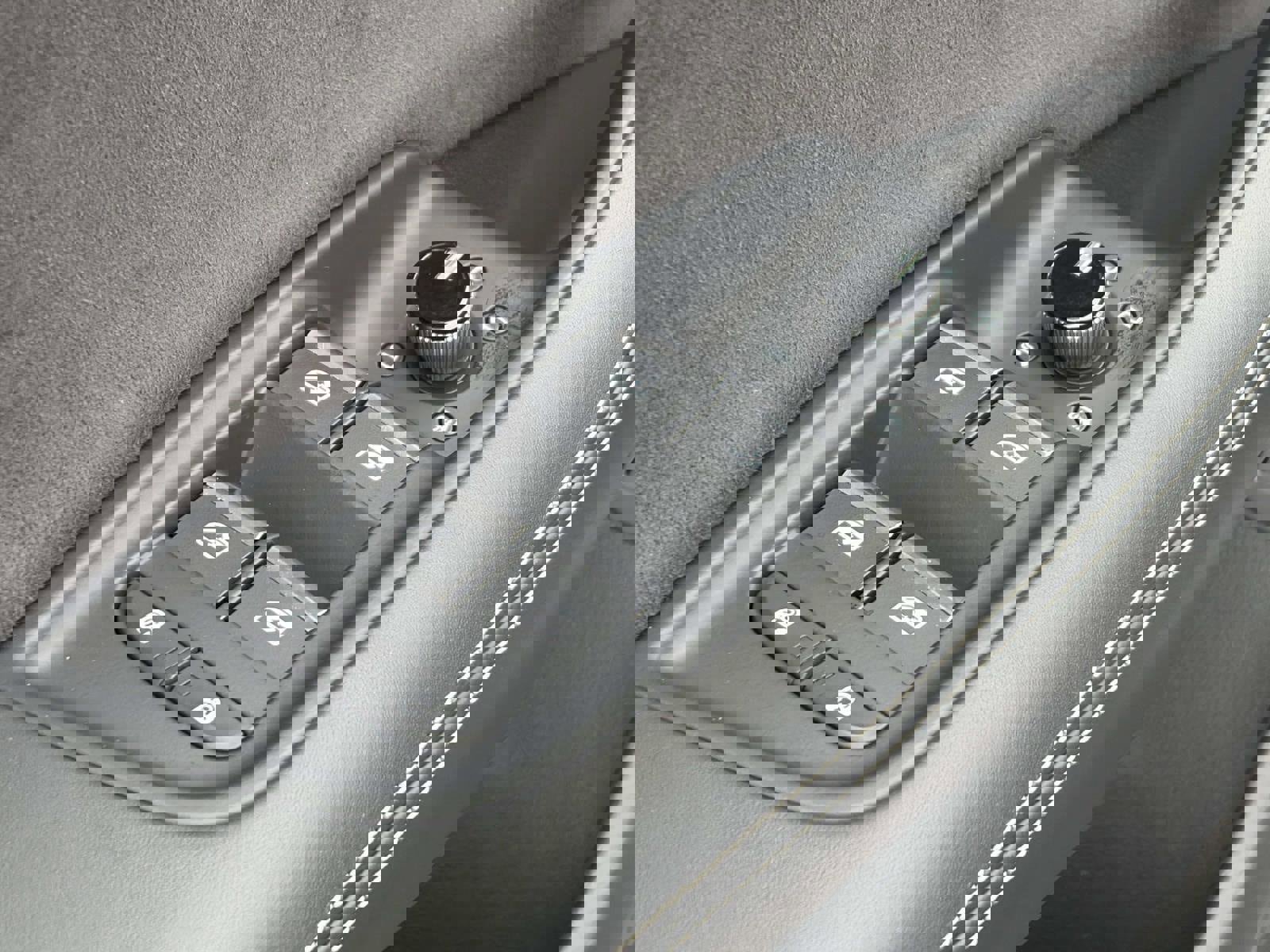 Certified 2024 Audi RS Q8 w/ Black Optic Package image 16