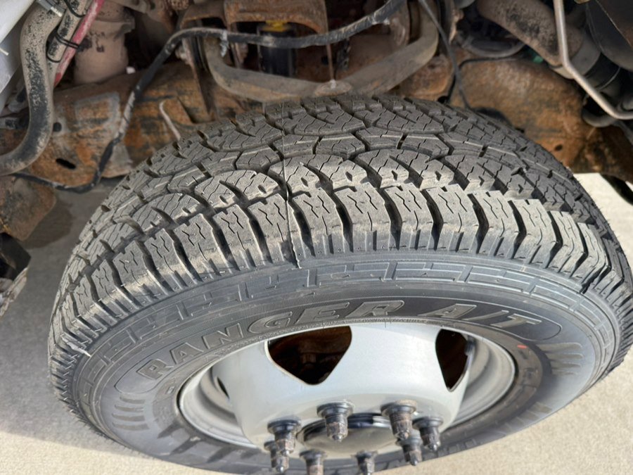 Used 2013 Chevrolet Silverado 3500 W/T image 29