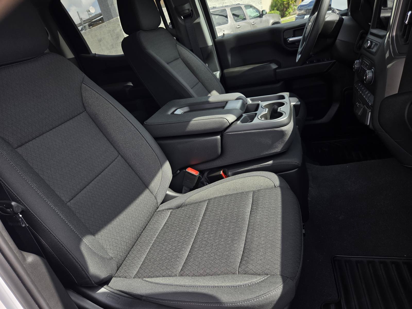 New 2026 Chevrolet Silverado 1500 Custom RWD image 10