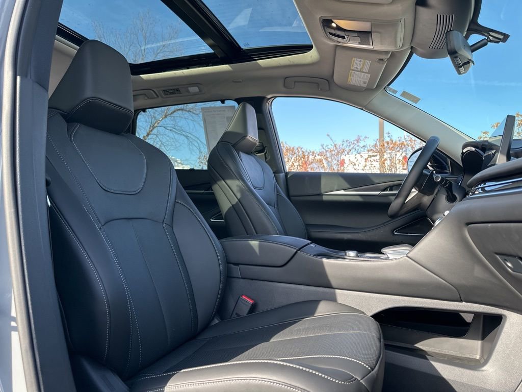 Used 2025 INFINITI QX60 Sensory w/ Vision Package image 30