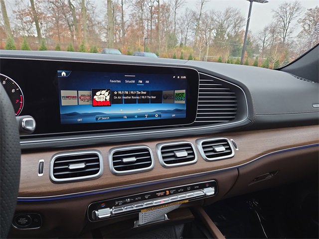 New 2026 Mercedes-Benz GLS 580 4MATIC image 12