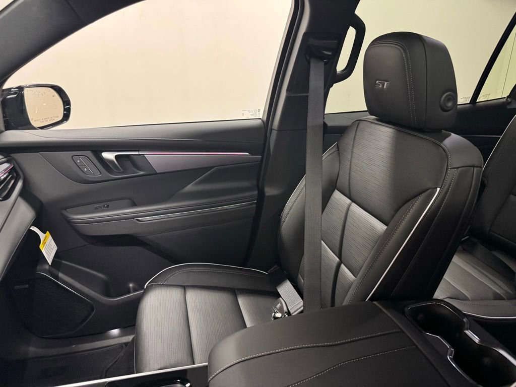 New 2026 Buick Enclave Sport Touring w/ Power Package FWD image 30