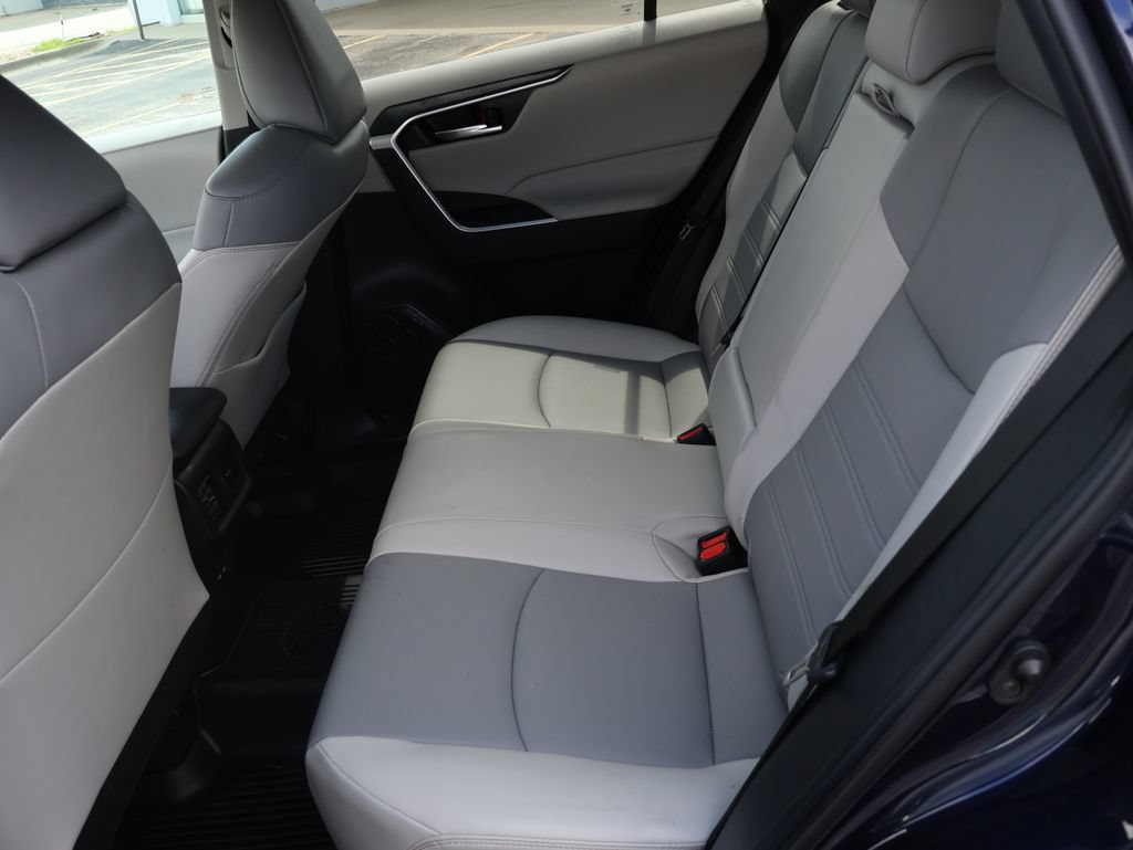 Used 2023 Toyota RAV4 XLE Premium AWD/4WD image 66