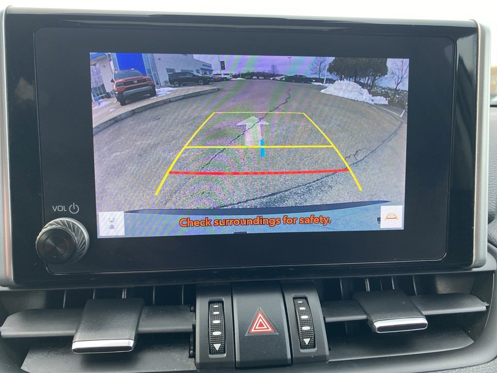 Used 2023 Toyota RAV4 XLE Premium image 40