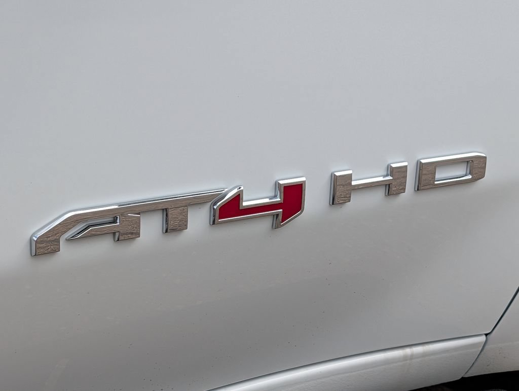 New 2026 GMC Sierra 3500 AT4 w/ AT4 Premium Plus Package AWD/4WD image 23
