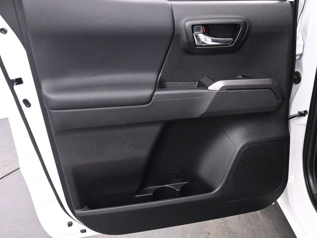 Used 2023 Toyota Tacoma TRD Off-Road w/ Technology Package image 13