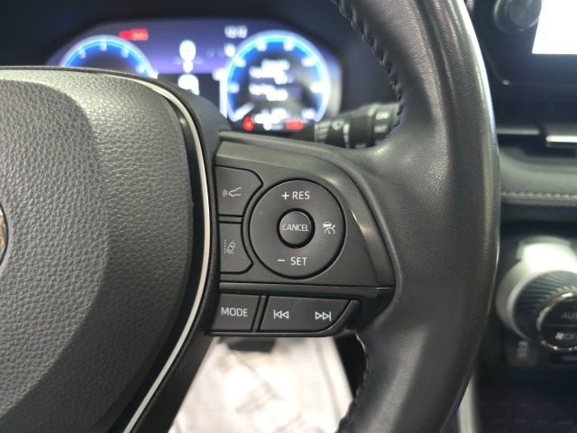 Used 2023 Toyota RAV4 Limited image 23