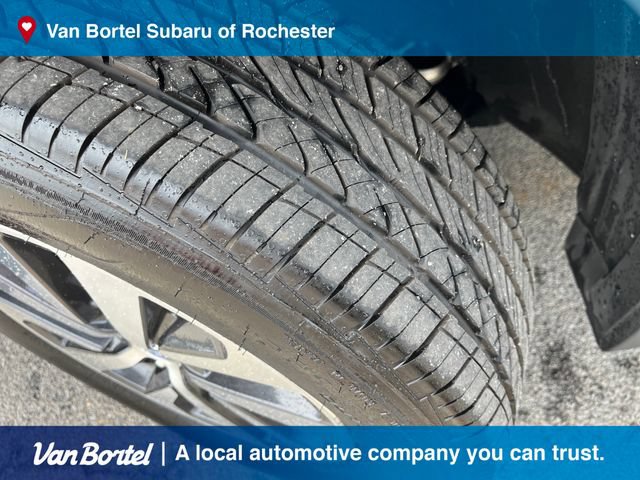 Certified 2025 Subaru Outback Premium AWD/4WD image 10