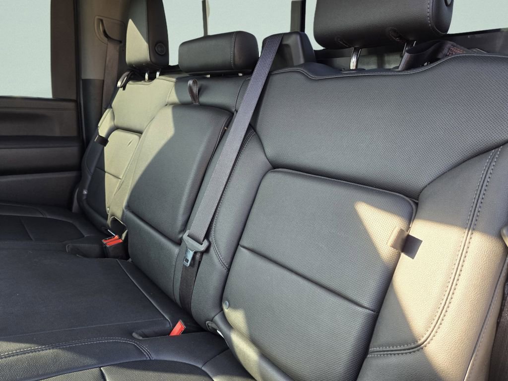 Used 2021 Chevrolet Silverado 3500 LTZ w/ LTZ Premium Package image 34