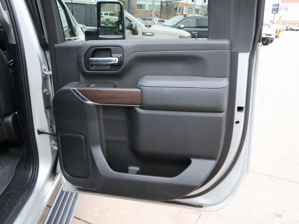 Used 2022 GMC Sierra 2500 Denali image 15