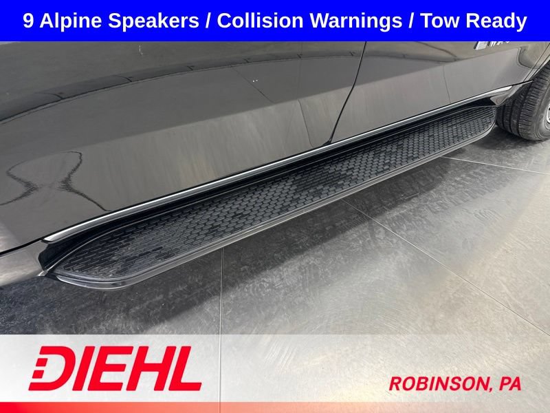 Used 2024 Jeep Wagoneer Series II AWD/4WD image 8