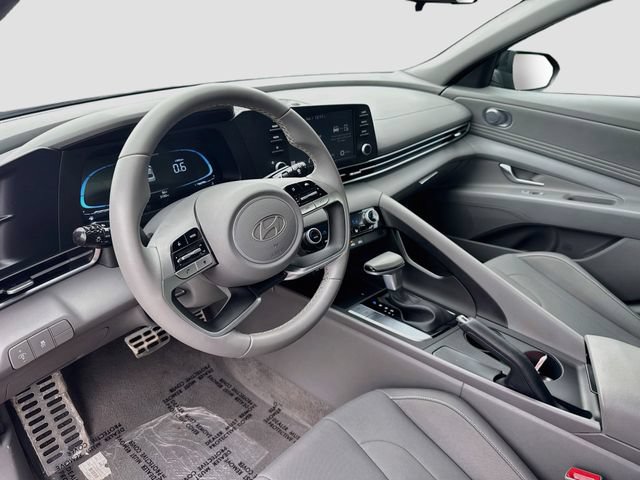 Certified 2026 Hyundai Elantra Sport FWD image 9