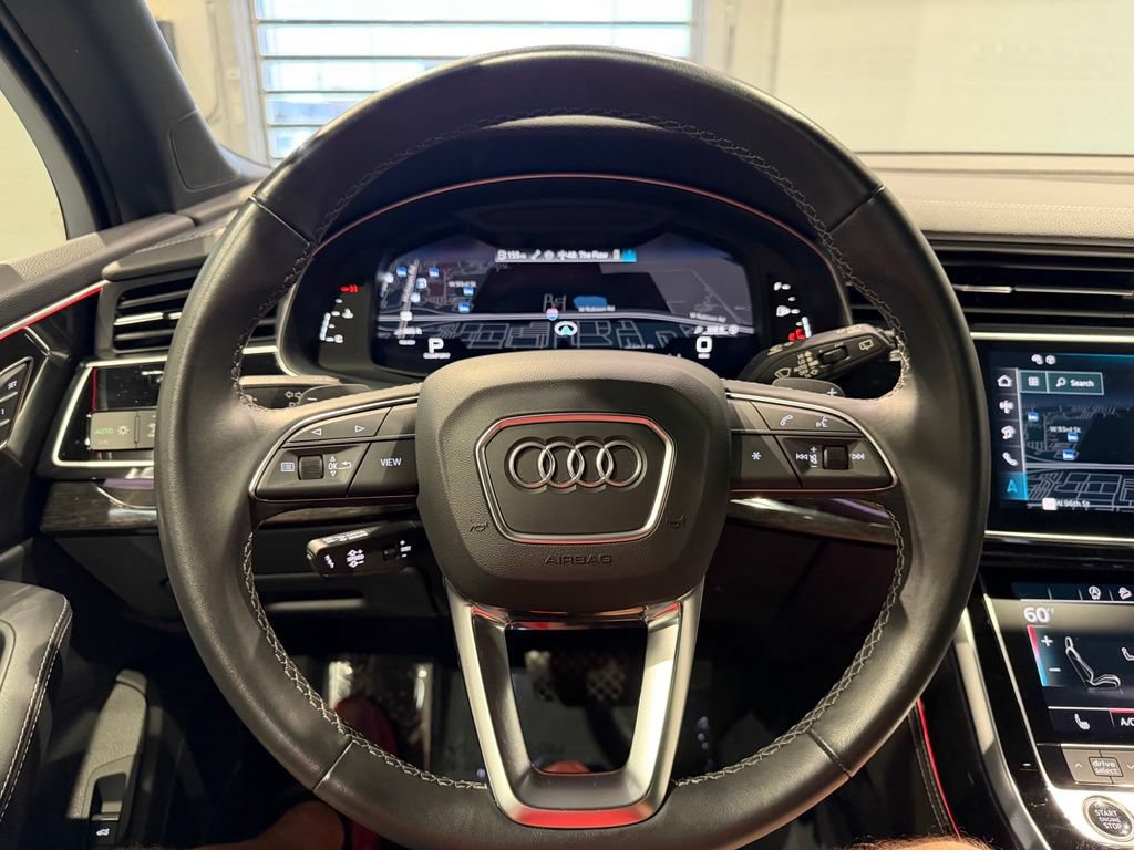 Used 2025 Audi Q7 3.0T Premium Plus AWD/4WD image 13