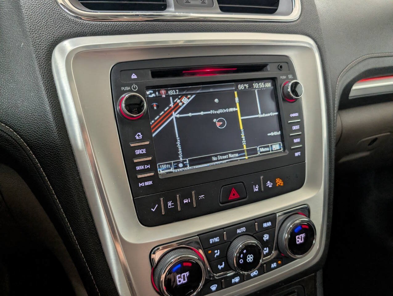 Used 2016 GMC Acadia SLT AWD/4WD image 12