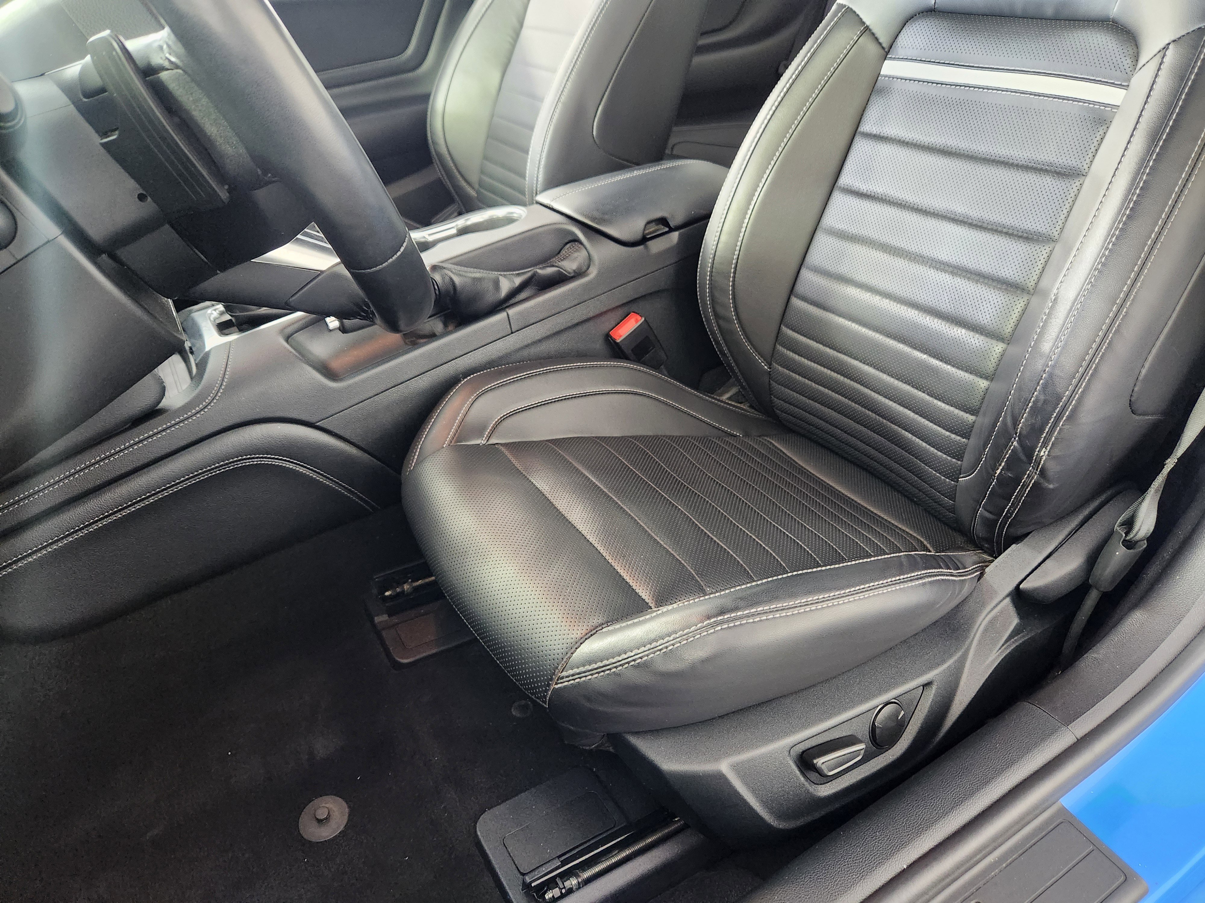 Certified 2023 Ford Mustang Mach 1 w/ Equipment Group 700A image 12