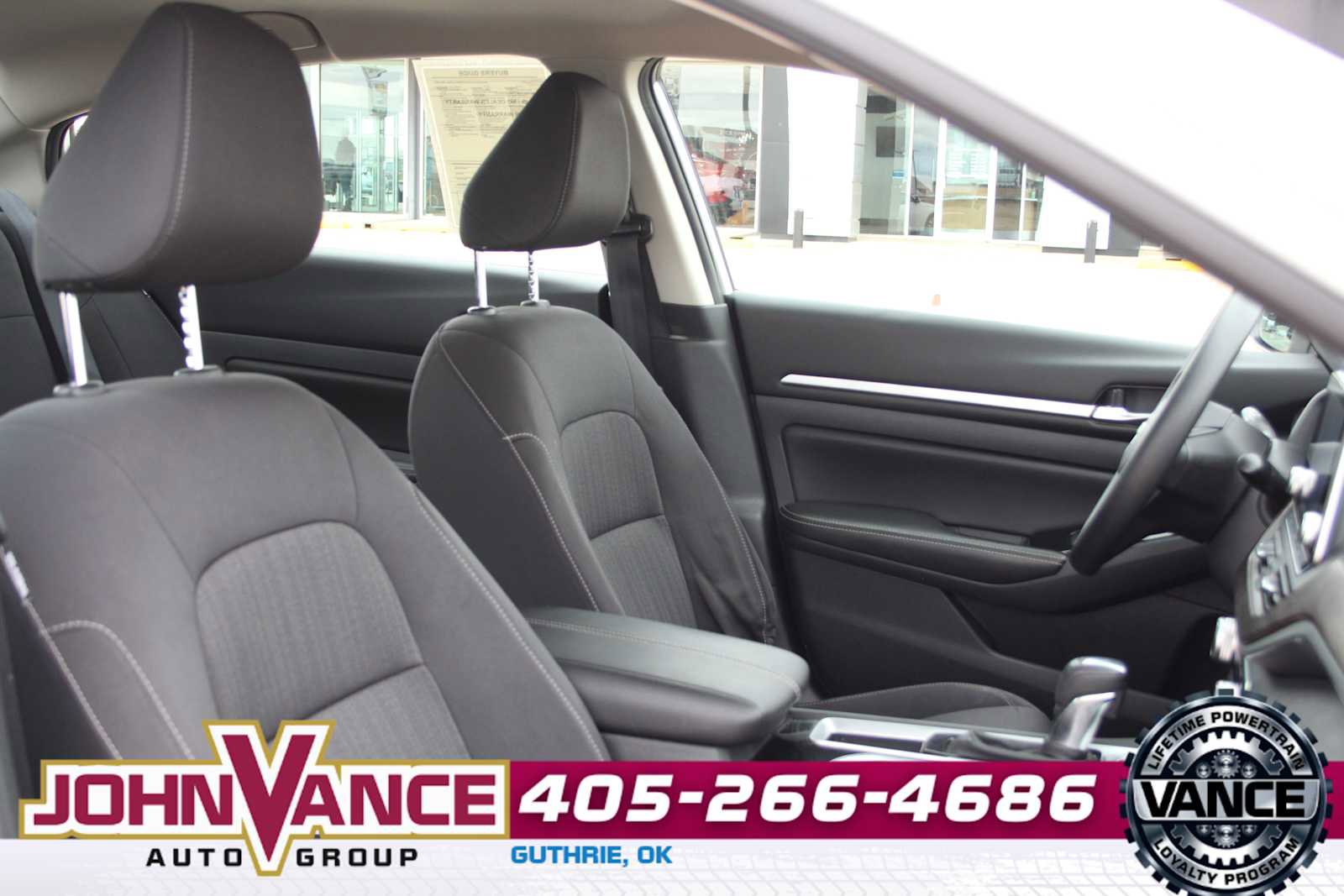 Used 2023 Nissan Altima 2.5 SV image 14