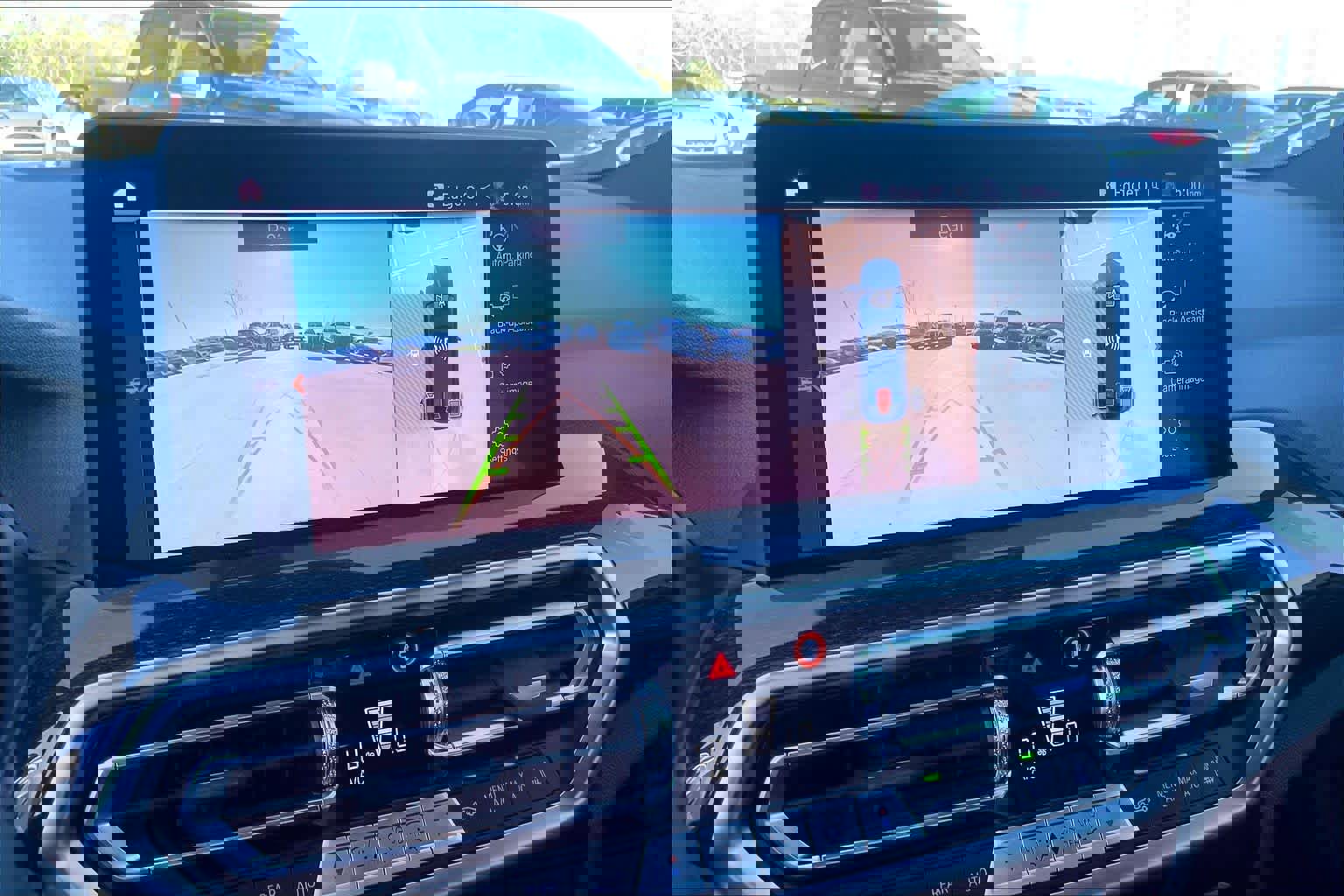 Used 2024 BMW X4 xDrive30i w/ Premium Package image 24