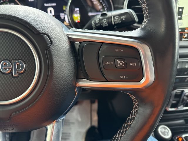 Used 2022 Jeep Wrangler Unlimited Sahara w/ Cold Weather Group AWD/4WD image 19