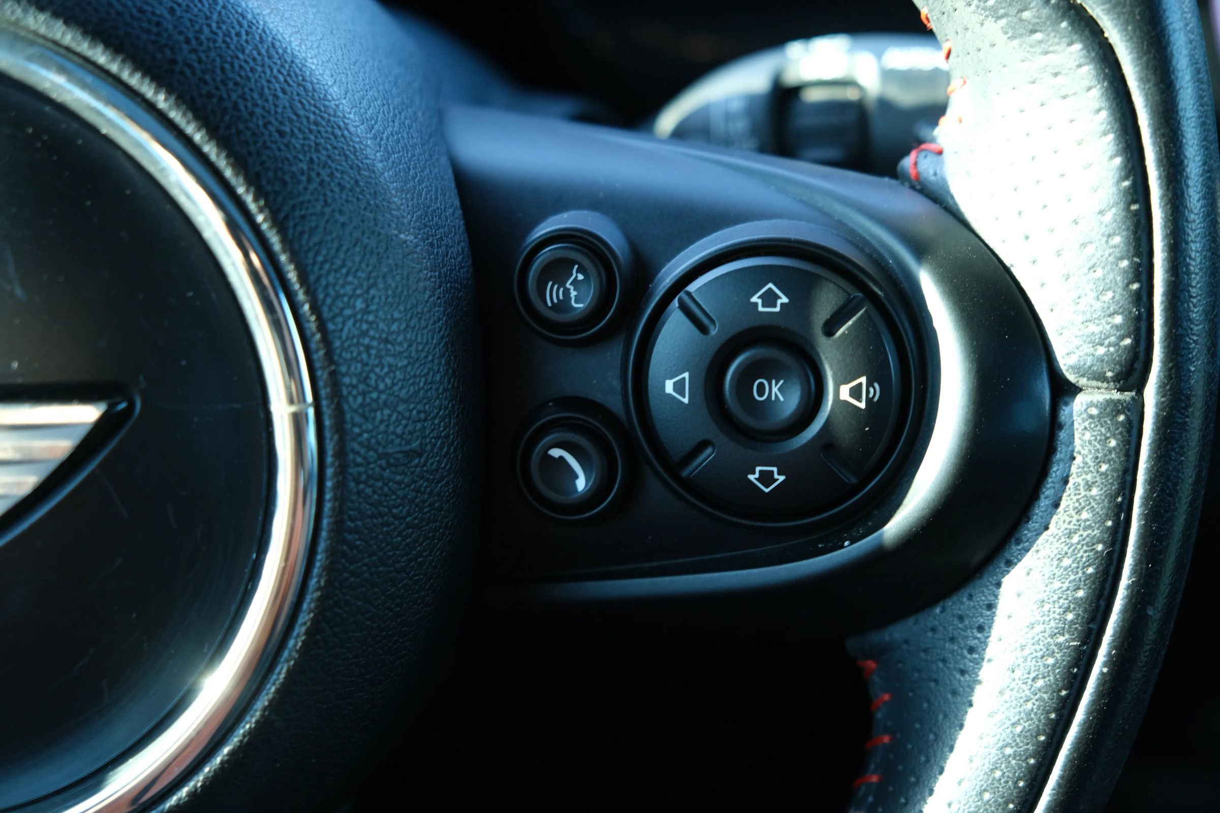 Used 2017 MINI Cooper Clubman image 38