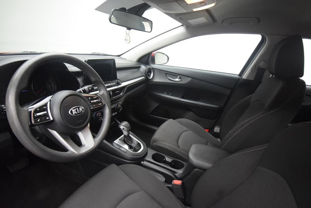 Used 2019 Kia Forte LXS FWD image 11