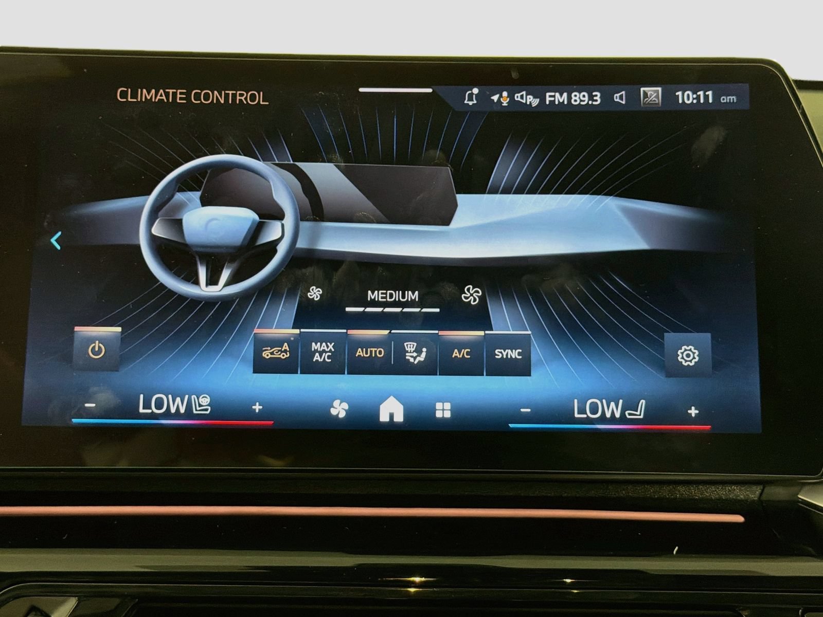 Used 2026 BMW X2 xDrive28i w/ Technology Package AWD/4WD image 16