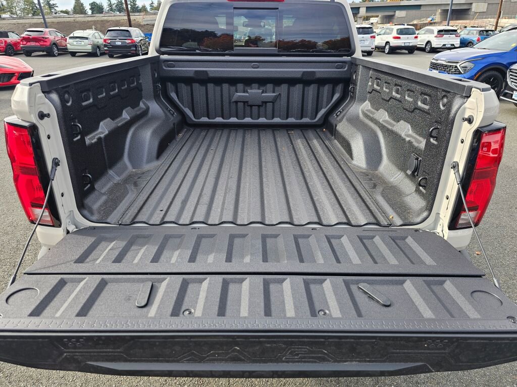 New 2026 Chevrolet Colorado ZR2 w/ Technology Package image 23