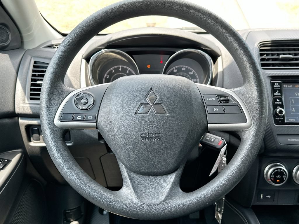 Used 2024 Mitsubishi Outlander Sport ES AWD/4WD image 17